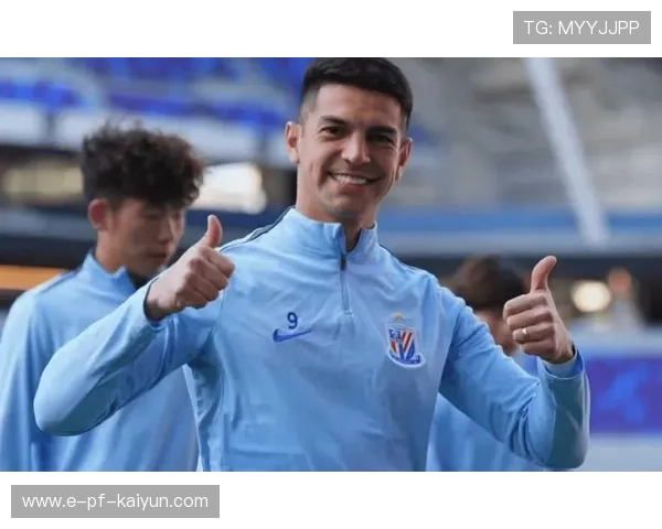 上海申花拉唐中路突破策动射门的全景软文