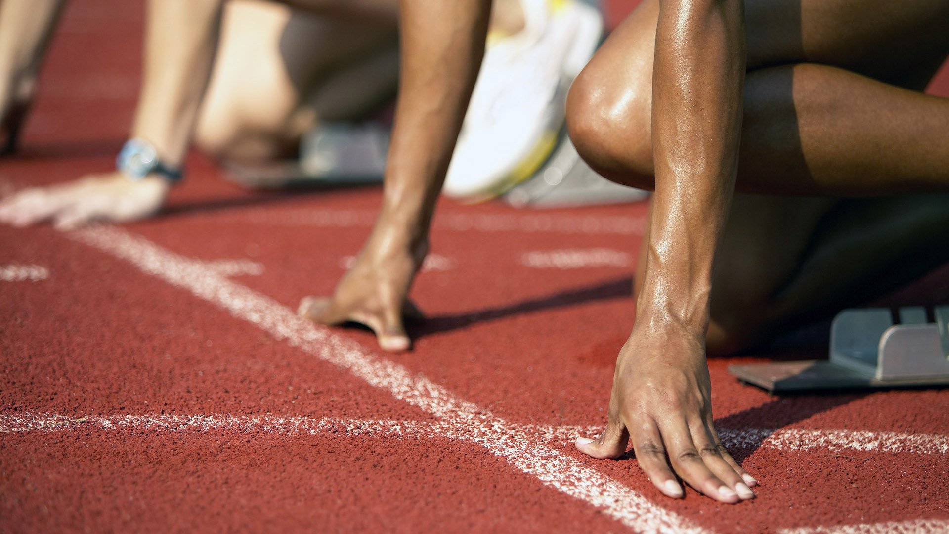 乌兰多蝶泳技术细节打磨到位